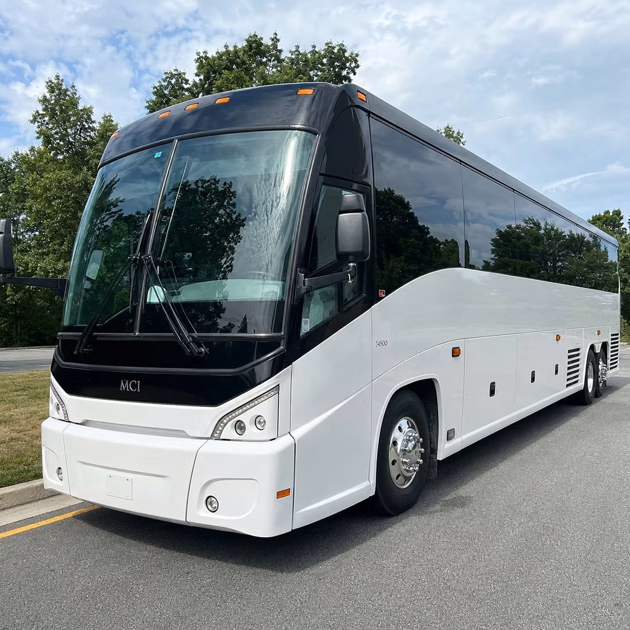 corporate groups and event planners in carrollton trust carrolltoncharterbus com for long hauls